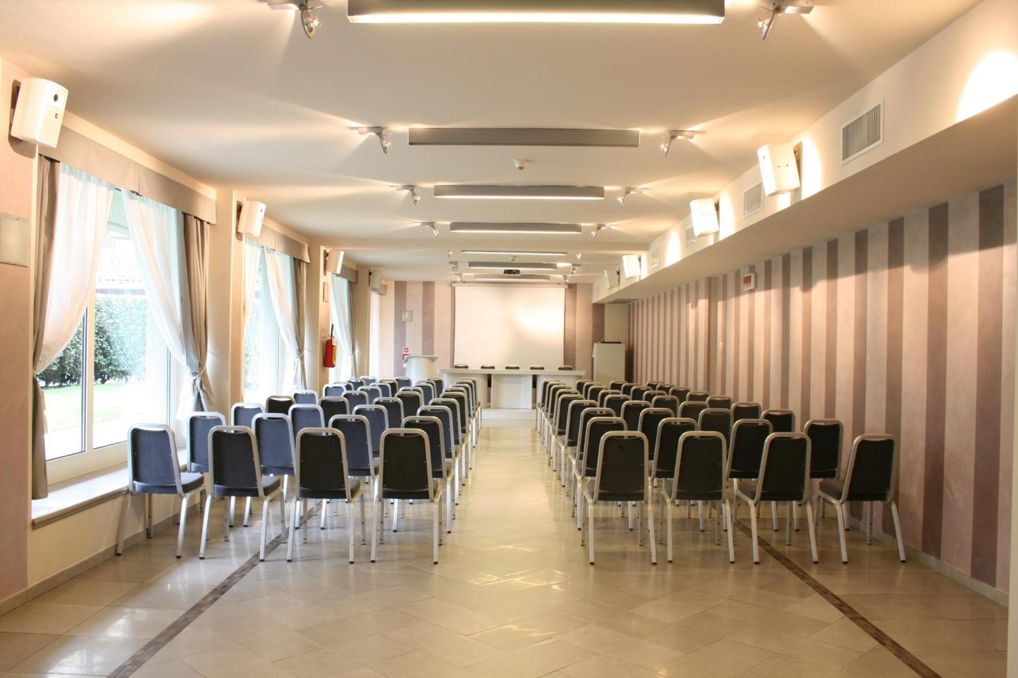 Hotel San Martino Darfo Boario Terme Exterior photo