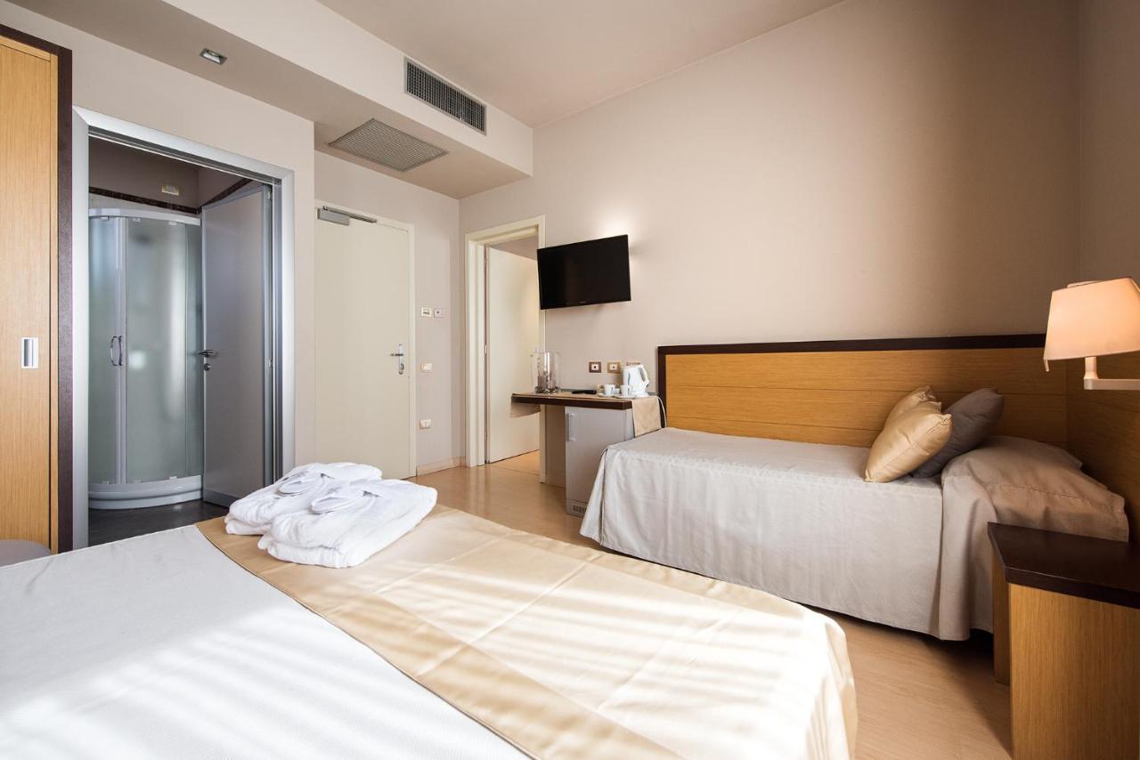 Hotel San Martino Darfo Boario Terme Exterior photo